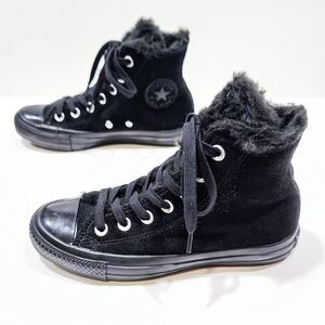 Converse Chuck Taylor All Star Fur Lined Black Suede Hi Top Womens 5 US NOS Rare